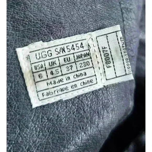 UGG Caroline High Heel Black Leather Side Zip Winter Boots Womens Size 6 - Picture 3 of 16